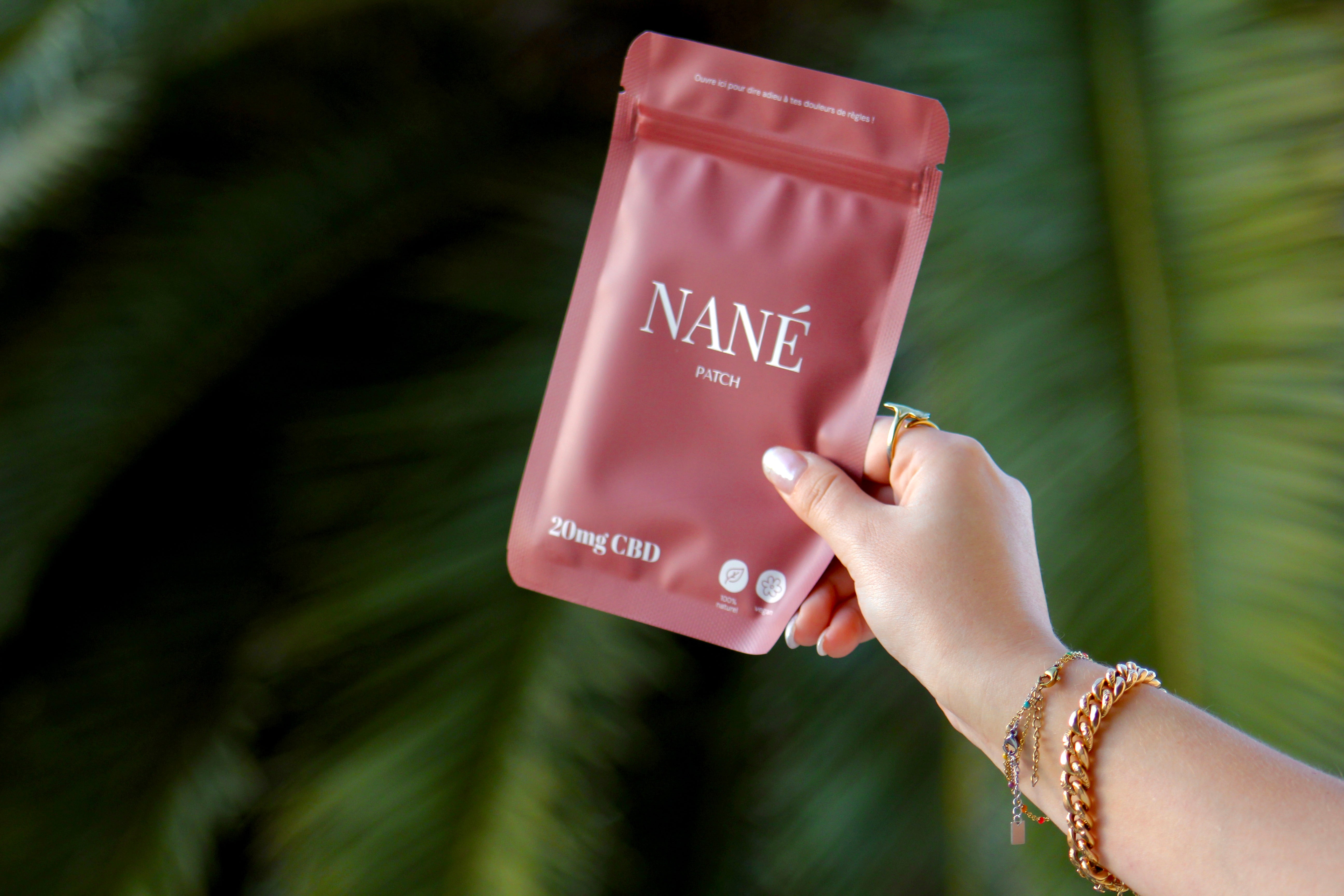 Patch CBD Nané pour soulager naturellement les douleurs menstruelles
