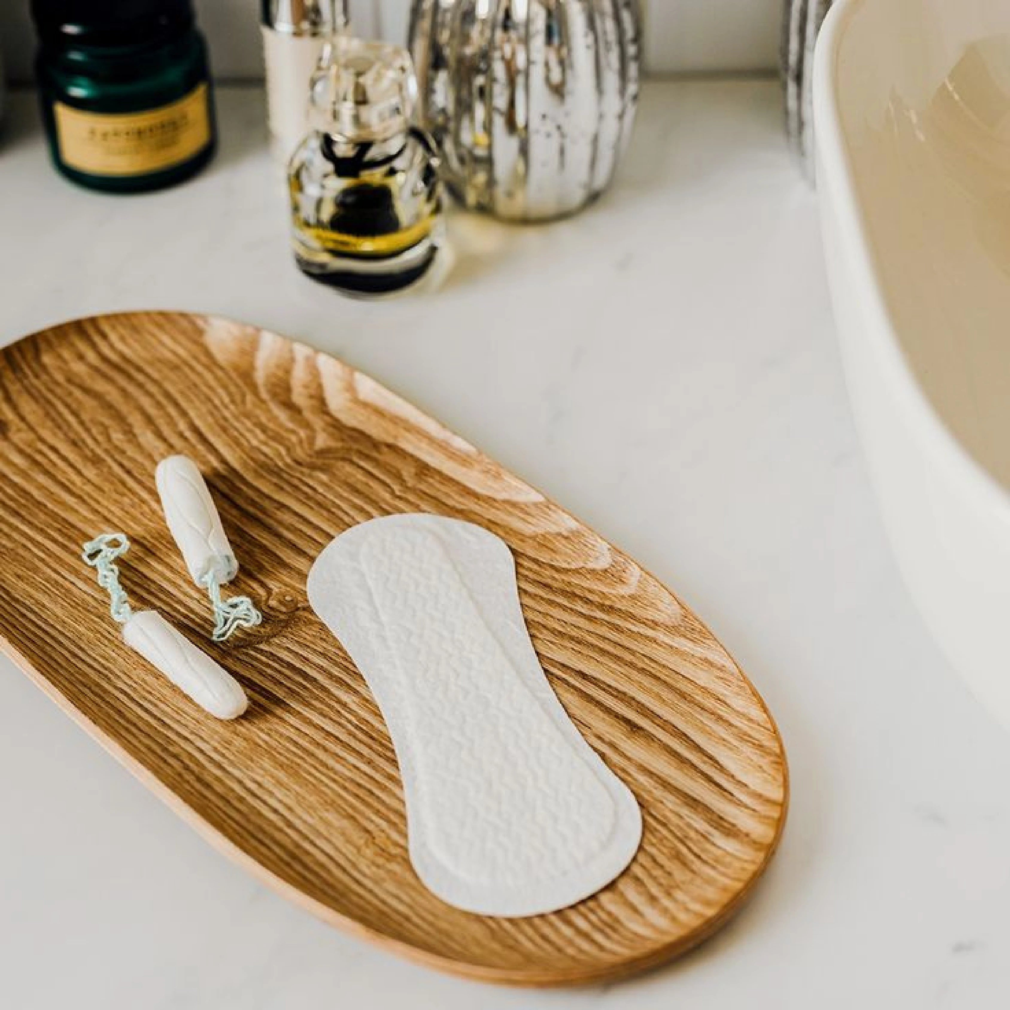 Parche de CBD Dane para el alivio natural del dolor menstrual